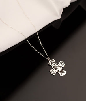 925 Sterling Silver Praying Hands Necklace