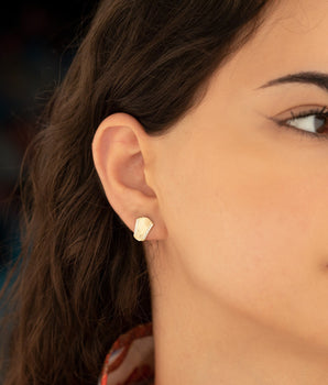 925 Sterling Silver Ribbed Link Diamond Huggie Hoops Earrings